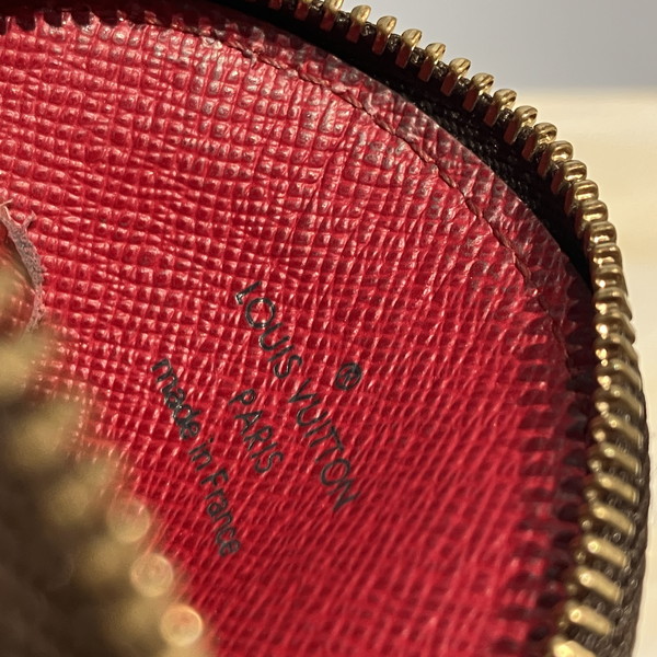 LOUIS VUITTON（ルイ・ヴィトン）M95043 モノグラム・チェリー ポルトモネ・ロン