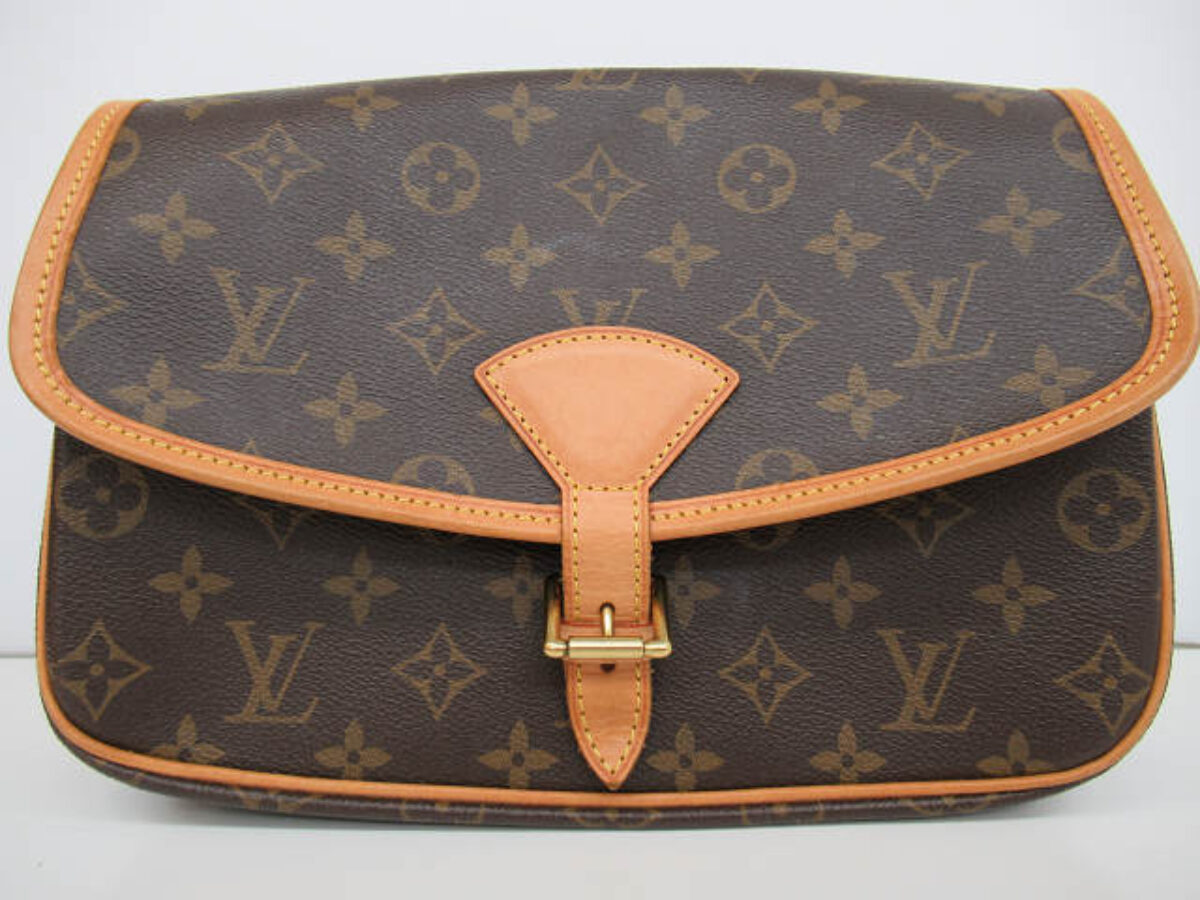 LOUIS VUITTON ルイ ヴィトン ソローニュ Ｍ４２２５０ モノグラム