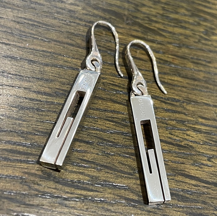 リオ【11月出品停止&美品】※廃盤※GUCCI シルバーピアス a94a7ccd8eb37ad9c91c693db0ec18