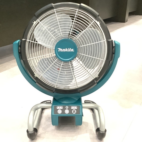マキタ充電式産業扇CF300D マキタ CF300DZ 330mm 14.4V/18V 充電式産業扇(本体のみ)【廃番