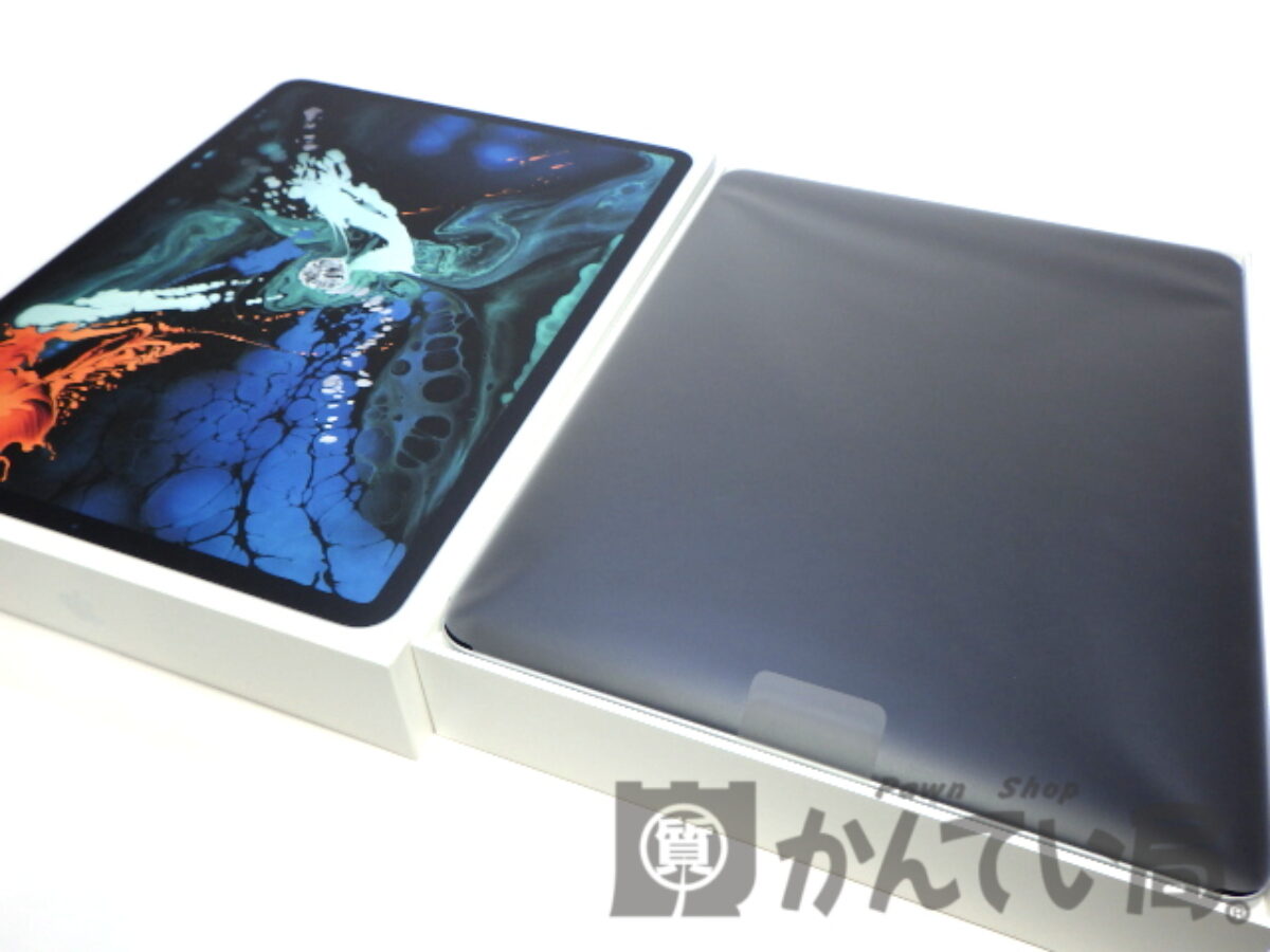 iPad Pro (12.9インチ)第3世代　MTJ62J/AAppleA9X