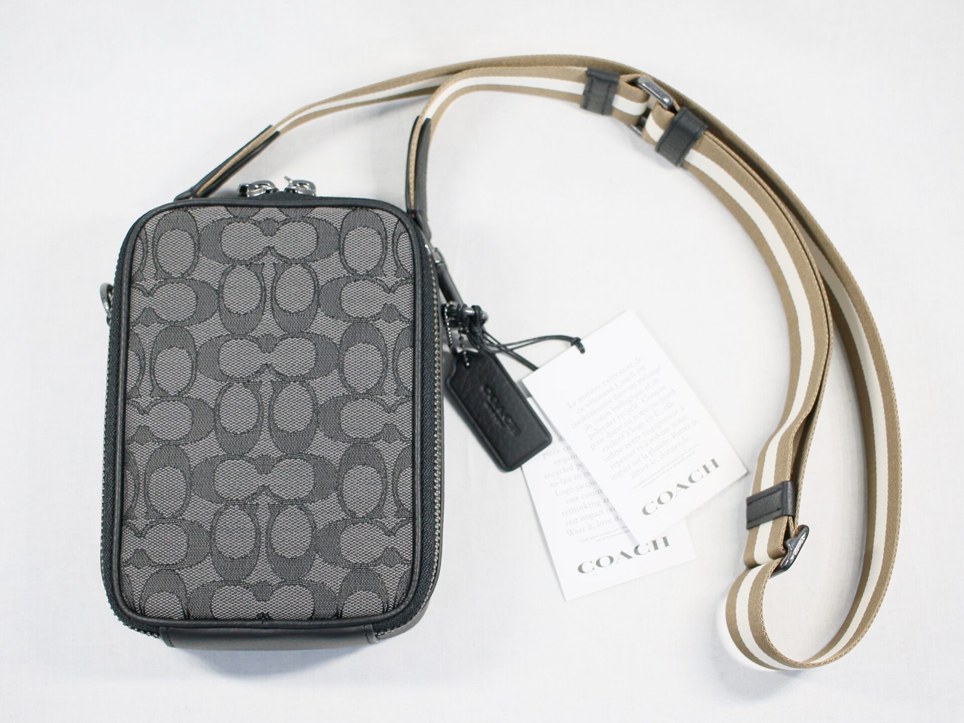 未使用・展示品 COACH C8237 シグネチャー ジャカード レザー