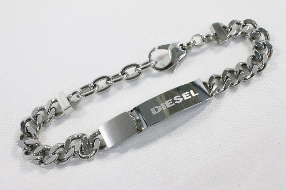 中古品 DIESEL ディーゼル ブレスレット DX096600DJW ステンレス