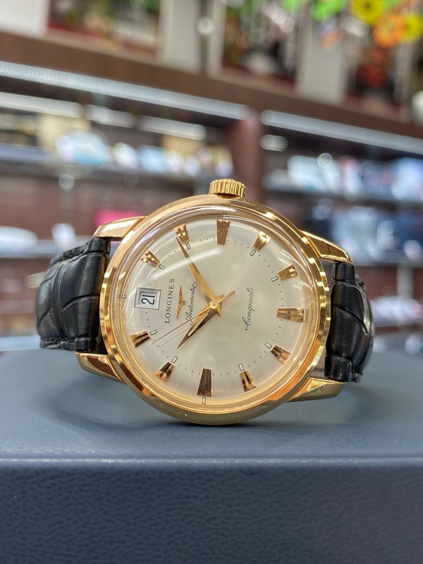 ロンジン コンクエスト ヘリテージの気になる買取価格とは！？時計の