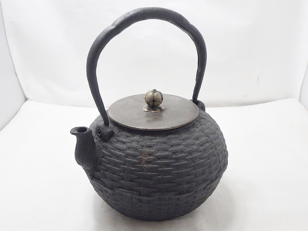 瑞雲堂造鉄瓶、 Yahoo!オークション -「瑞雲堂 鉄瓶」の落札相場・落札価格