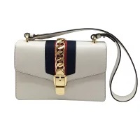 GUCCI グッチ シルヴィ Sylvie スモール ショルダーバッグ