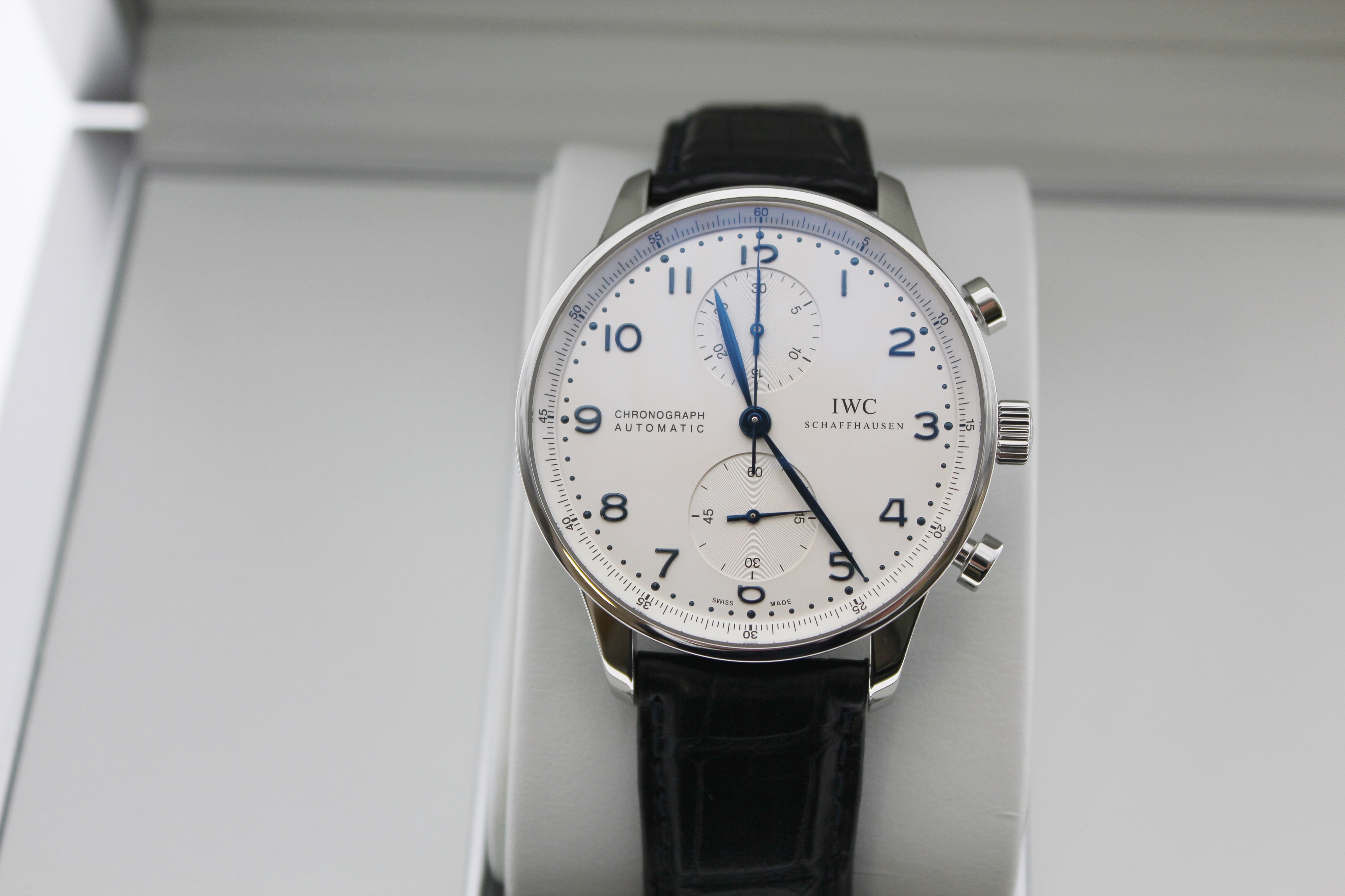 お待たせしました！3発目 IWC ポルトギーゼ 青針 IW371446 本日より