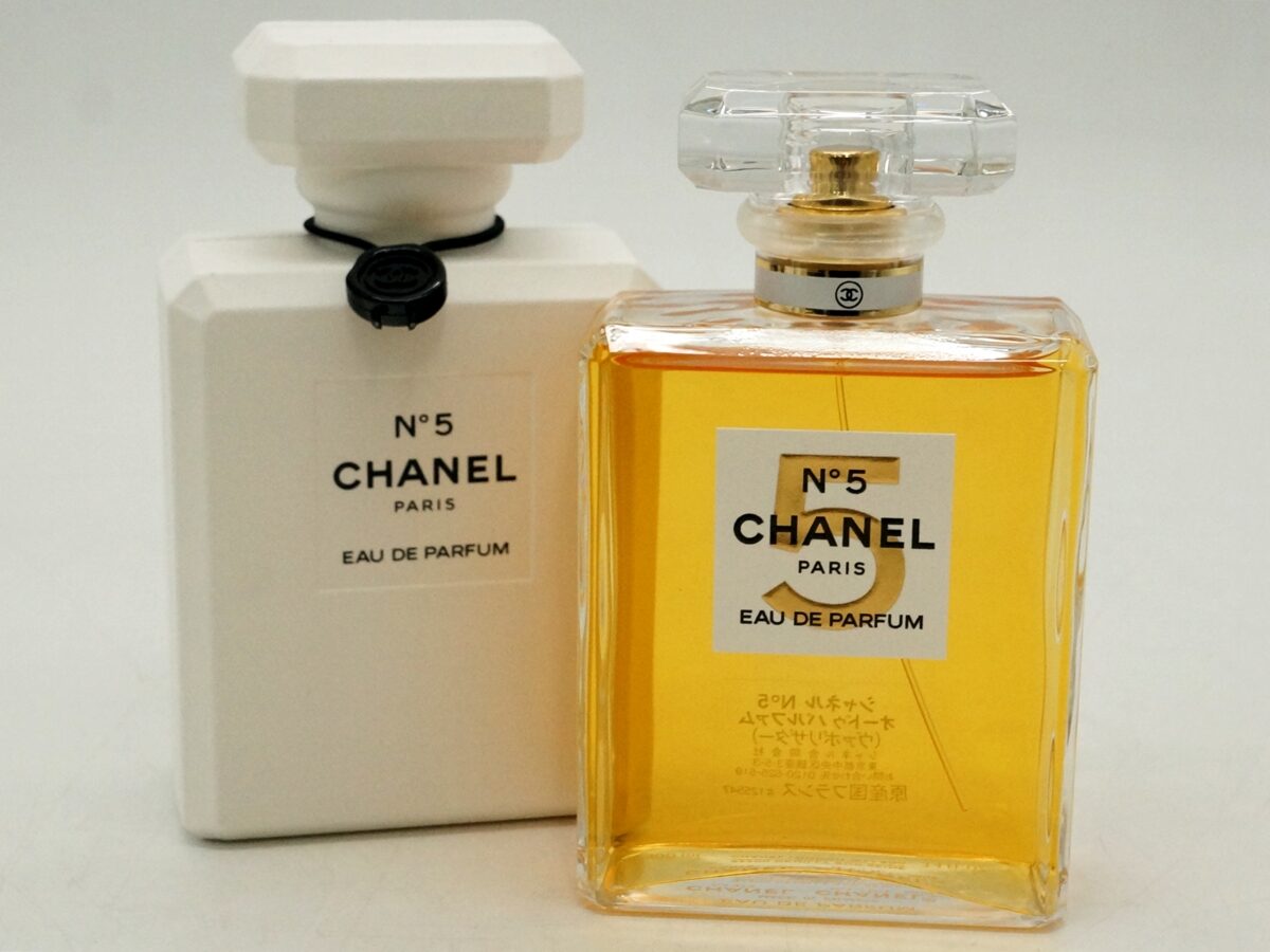 限定品CHANEL No.5ロー 100ml - 香水