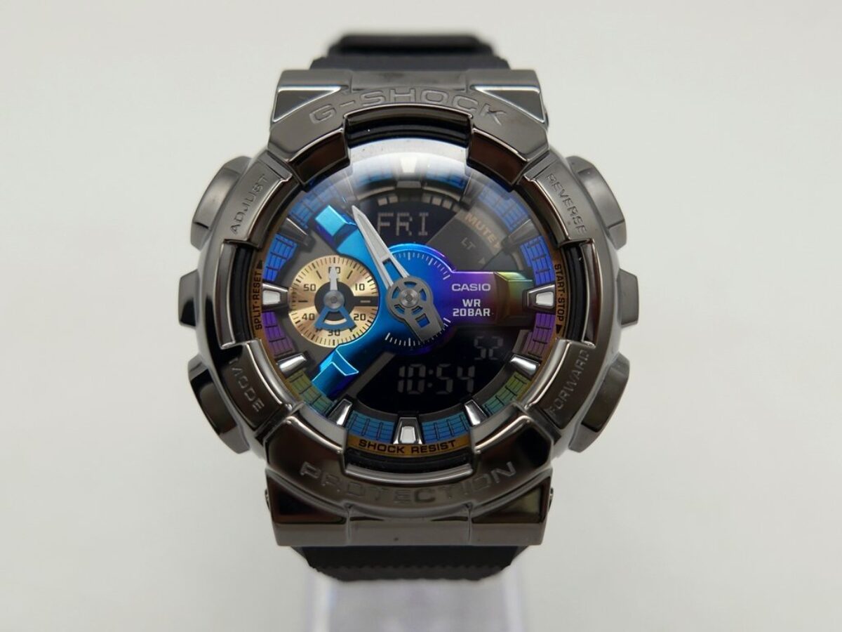 CASIO【美品】腕時計 ジーショック メタルカバード GM-110B-1AJF メンズ