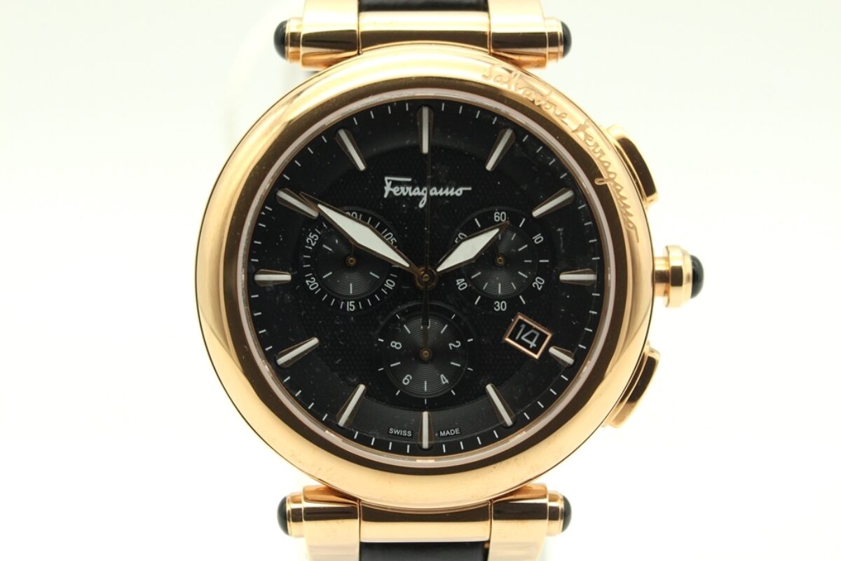 FERRAGAMO フェラガモ イディリオ クォーツ腕時計 クロノグラフ デイト FCP060017 黒文字盤