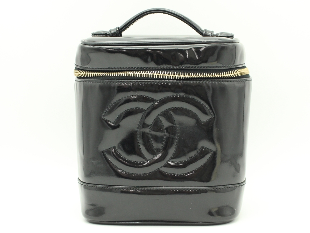 CHANEL シャネル バニティバッグ エナメル ブラック 化粧ポーチ 大容量