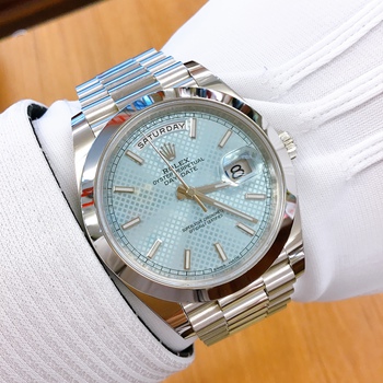 rolex_228206.jpg