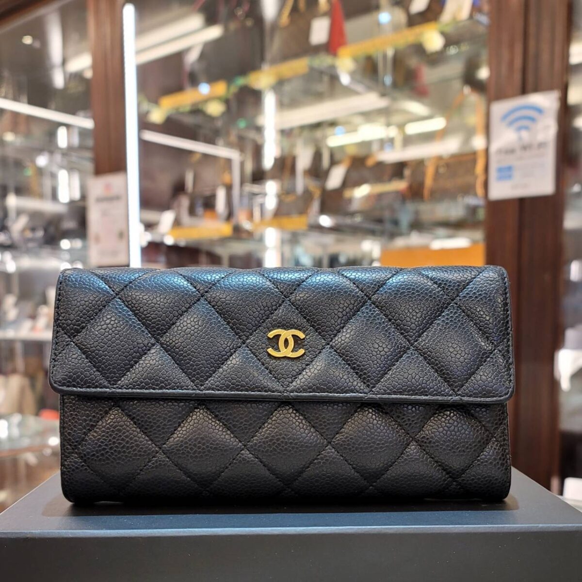 CHANEL キャビアスキン長財布 】を買取させて頂きました！【質屋