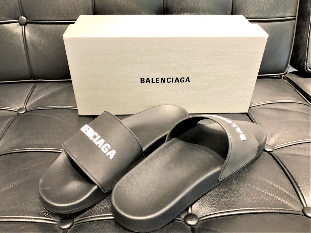 バレンシアガ【BALENCIAGA】3Dロゴ サンダル ベナッシ 20202SSを