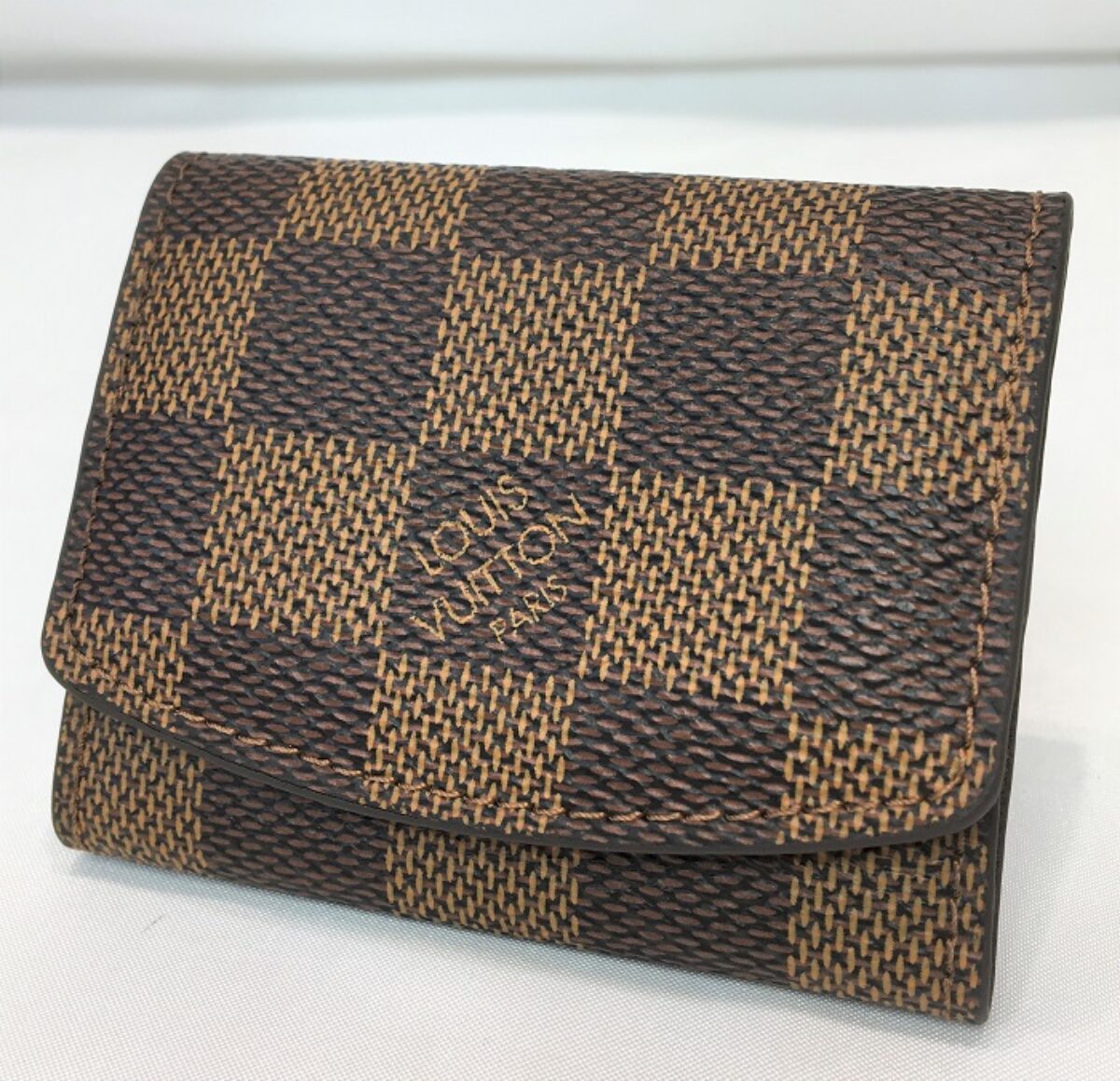 LOUIS VUITTON】 ルイヴィトン M64681 カフスケースを亘理町の