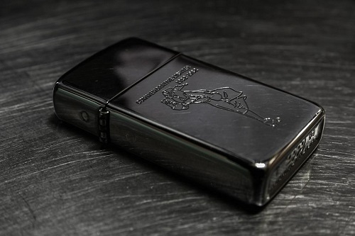 ZIPPO4.jpg