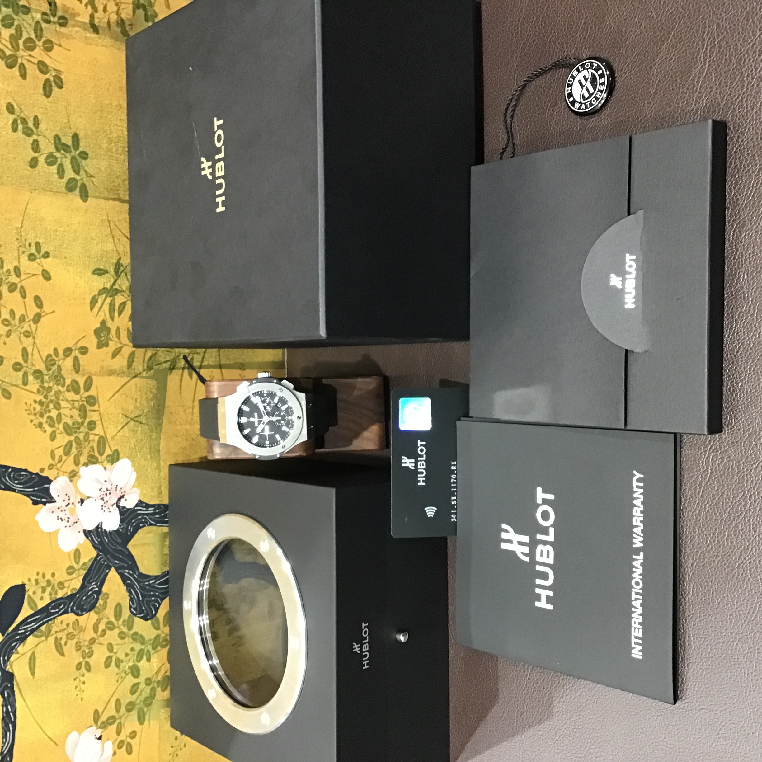 HUBLOTビッグバン付属品.JPG