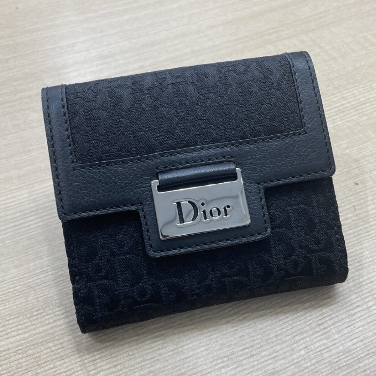 極美品 Christian Dior 長財布 トロッター 413ブルー素材
