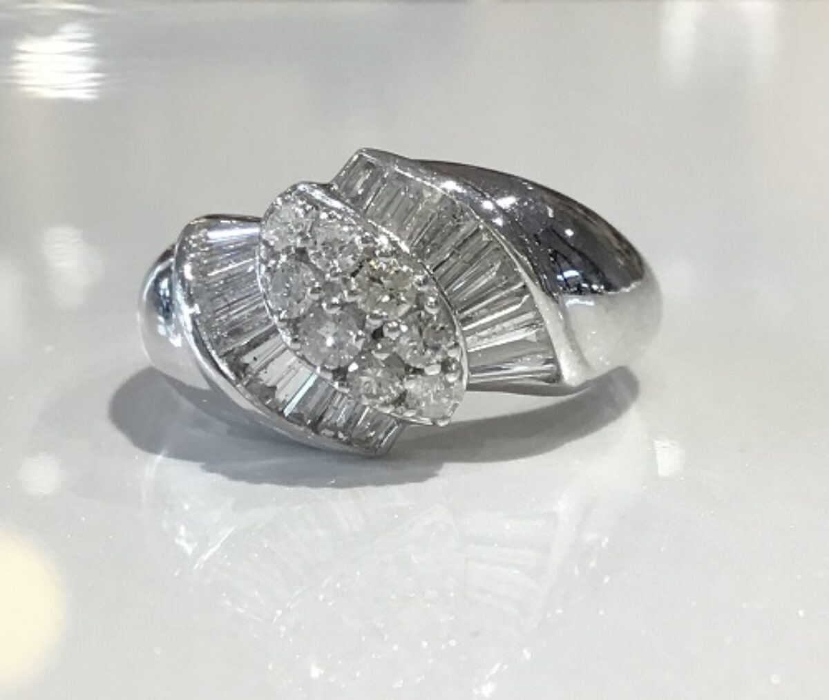 Pt900ダイヤリング1.00ct