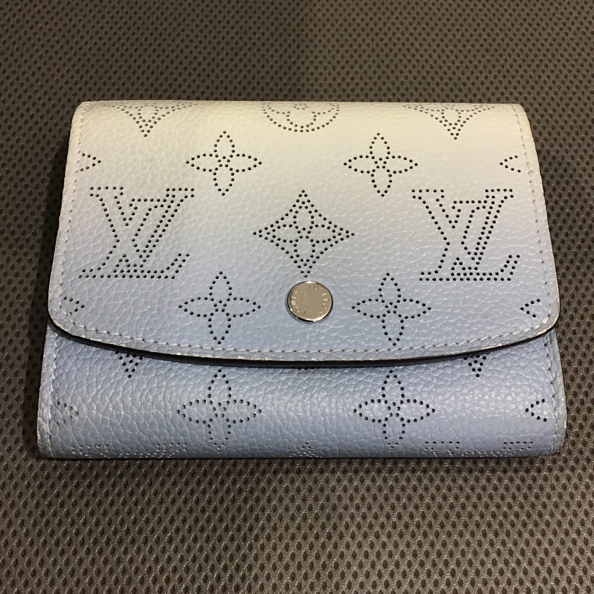 LOUIS VUITTON】M80492 ポルトフォイユ・イリス コンパクトの LOUIS VUITTON】M80492 ポルトフォイユ・イリス コンパクトの