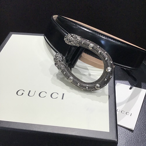 【GUCCI】451155 タイガーヘッドバックル レザーベルトをお買取 