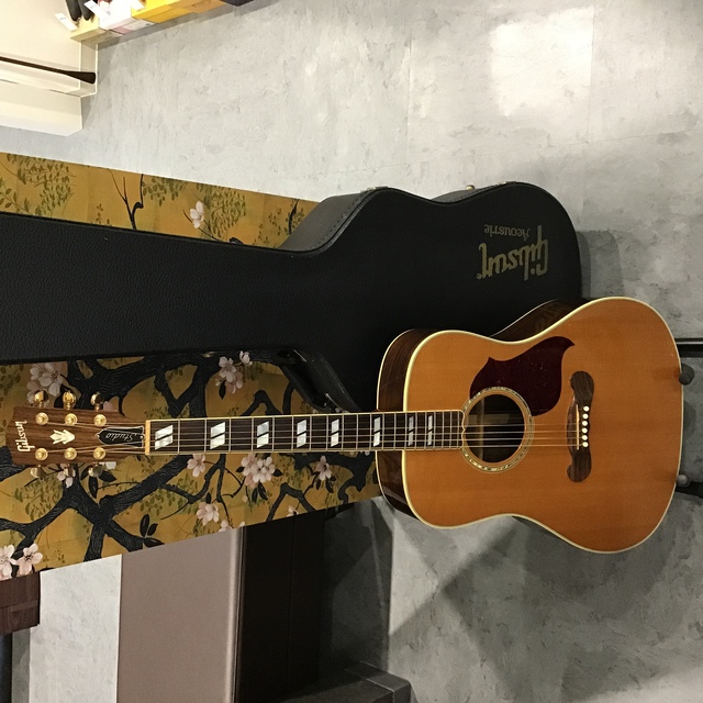 楽器/ギター】【GIBSON】ギブソン SONGWRITER DLX STUDIOを白河市のお客様からお買取りさせて頂きました。質屋かんてい局須賀川店｜ 須賀川市・郡山市・白河市・会津若松市・いわき市・福島市｜福島県｜買取実績｜質屋かんてい局 須賀川店