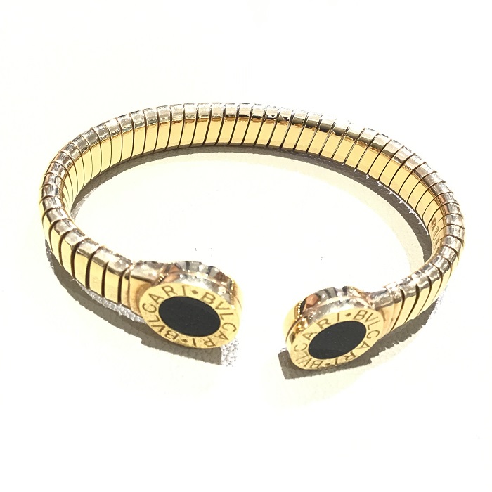 BVLGARI】トゥボガス バングルをお買取りさせて頂きました。質屋 BVLGARI】トゥボガス バングルをお買取りさせて頂きました。質屋