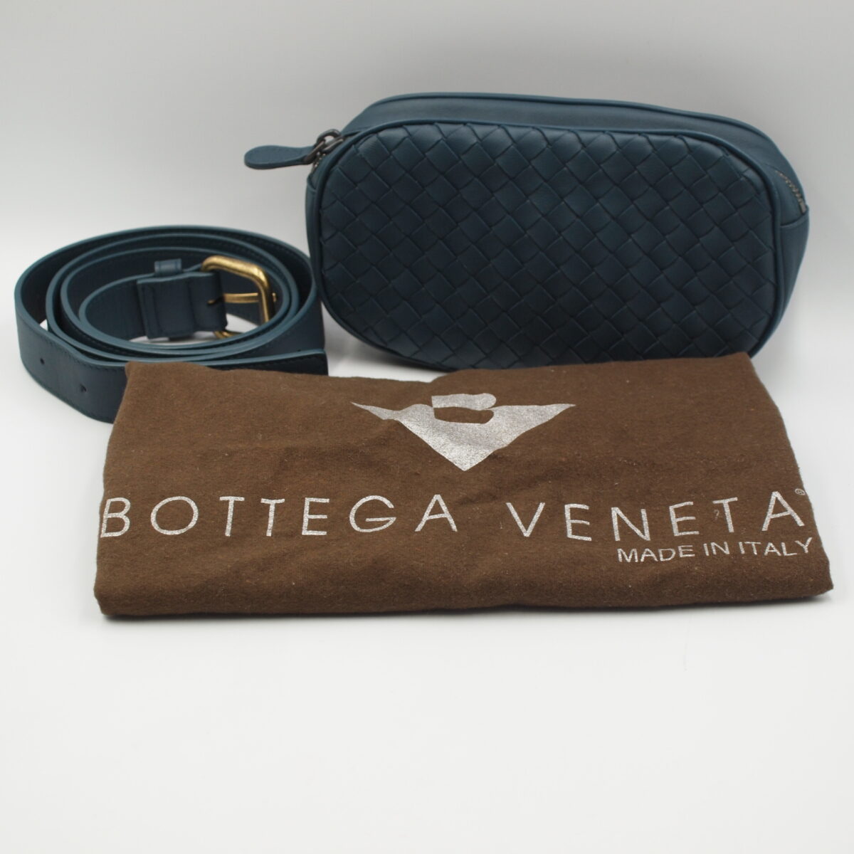 BOTTEGA VENETA  ｲﾝﾄﾚﾁｬｰﾄ ボディバッグ 230124
