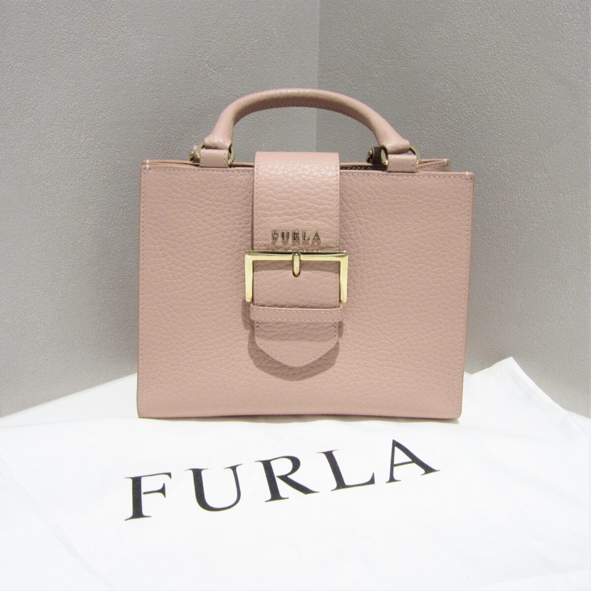 FURLA 972217 BOF7 CHO 6M0 ハンドバッグ MOONSTONE ピンク ベルト バックル 2way ショルダー