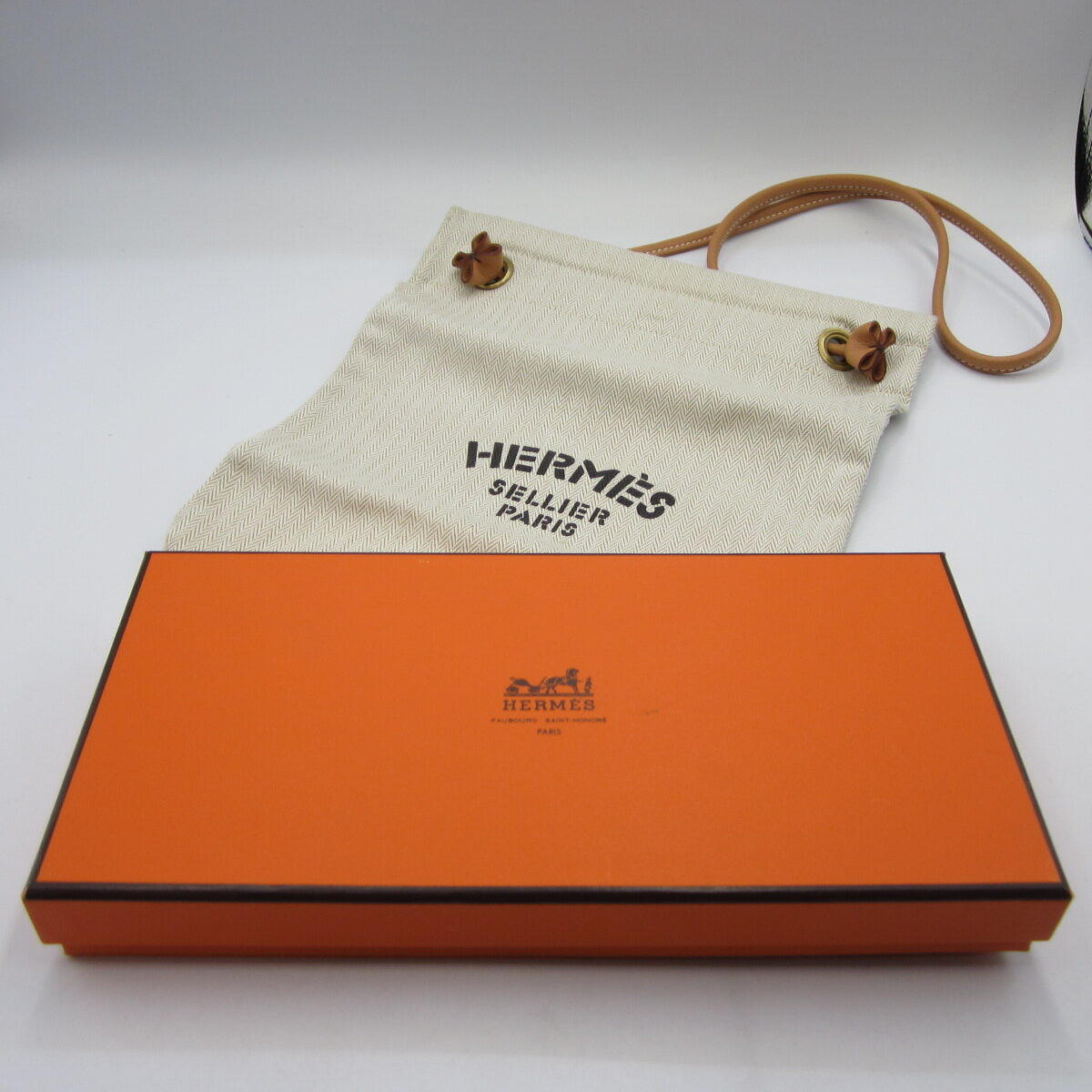 HERMES アリーヌPM 220305