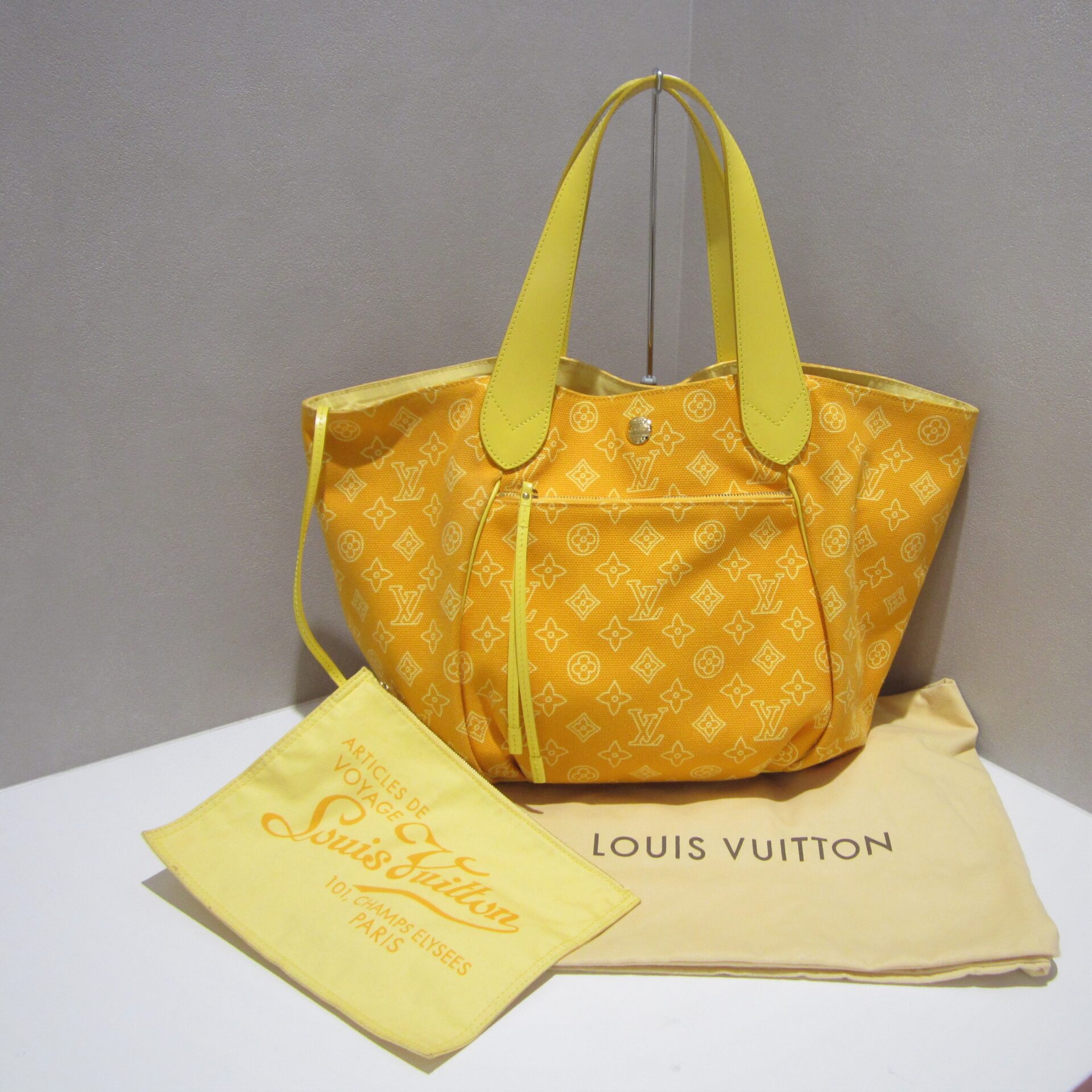 【LOUIS VUITTON ルイ・ヴィトン M95985 カバ・イパネマ（廃盤