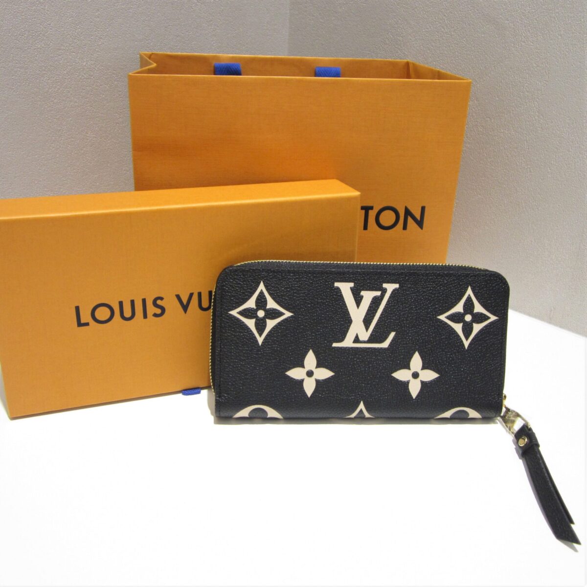 Louis Vuitton ルイヴィトン M80481 ジッピーウォレット モノグラム アンプラント ブラック ベージュ210523 (2)
