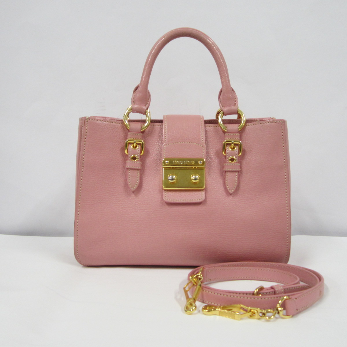 miu miu マドラス 2Wayバッグ】を買い取りました。 | 買取実績 | 質屋