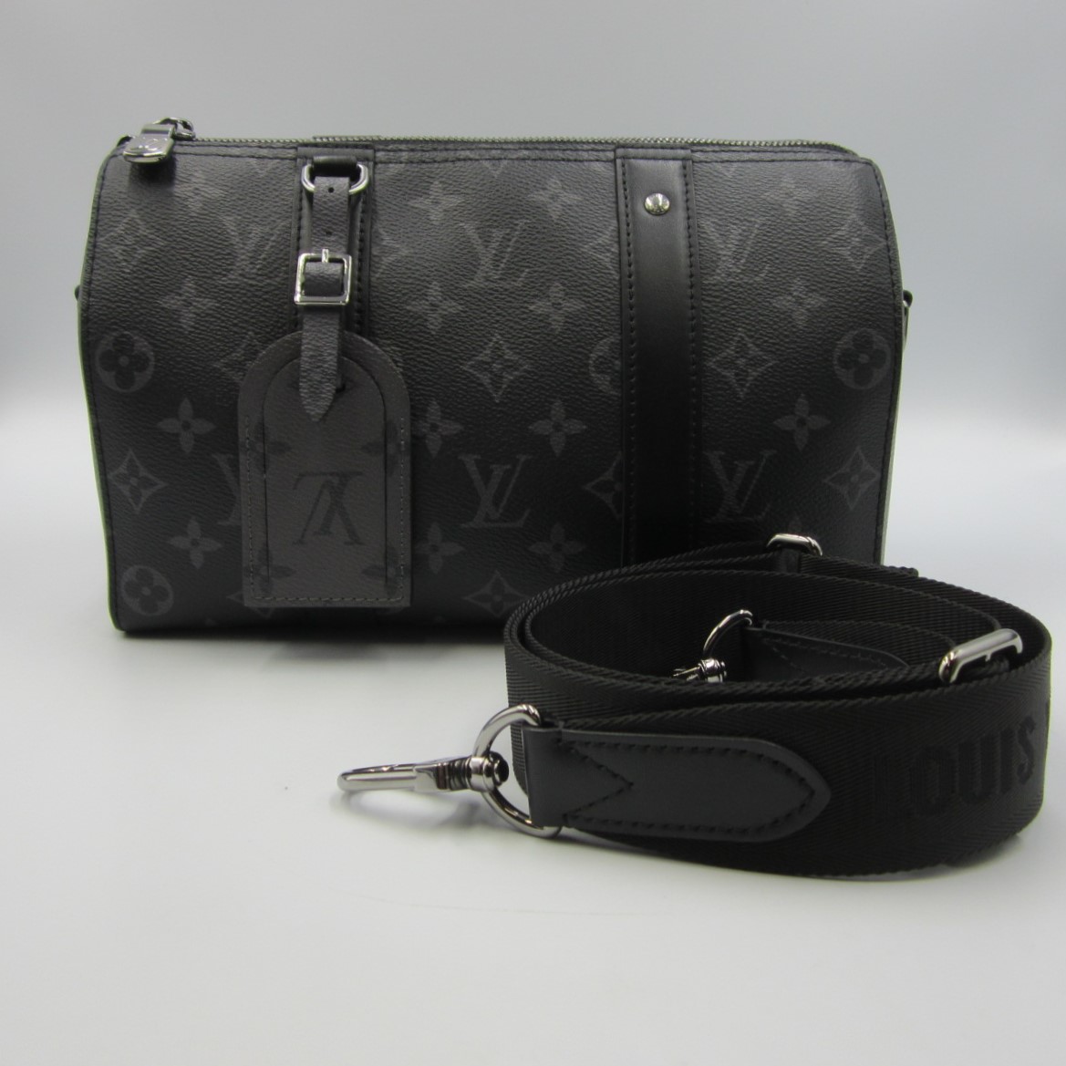 LOUIS VUITTON M45936 シティ キーポル モノグラムエクリプス を