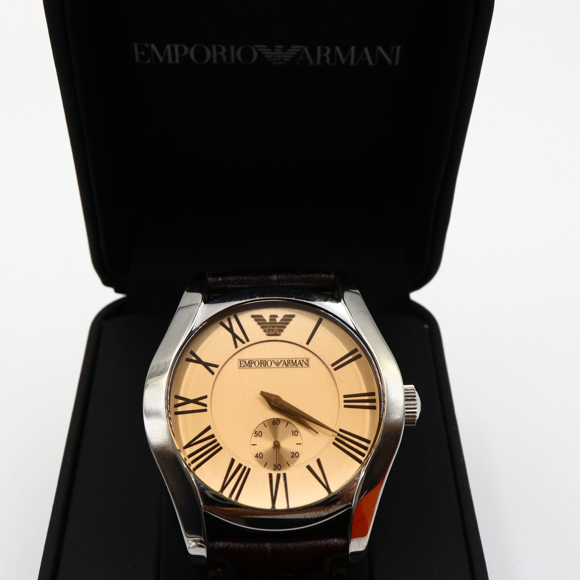 買取実績】エンポリオ アルマーニ AR-0645 クラシック 時計 EMPORIO 