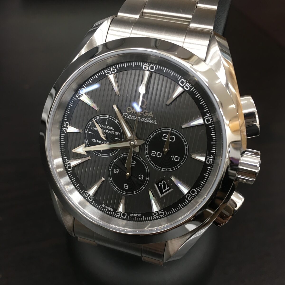 omega01