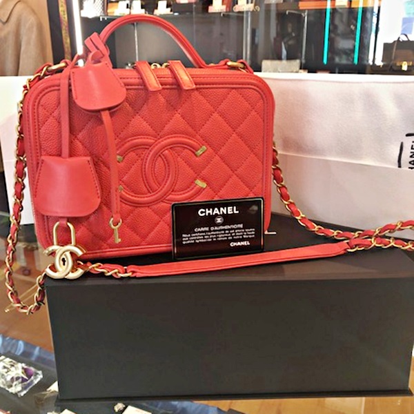 極美品＊CHANEL シャネル A93342 スモールバニティケース | お知らせ