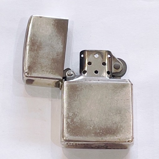 zippo6.jpg